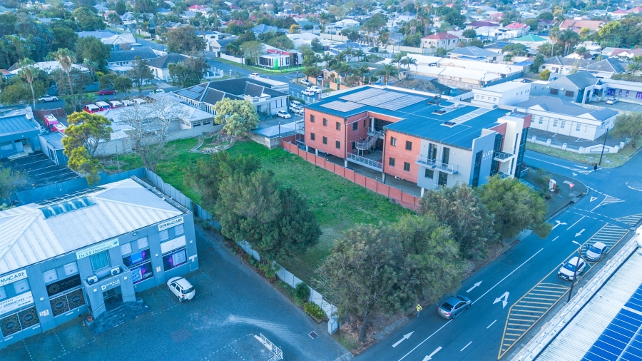 Commercial Property for Sale in Vincent Eastern Cape